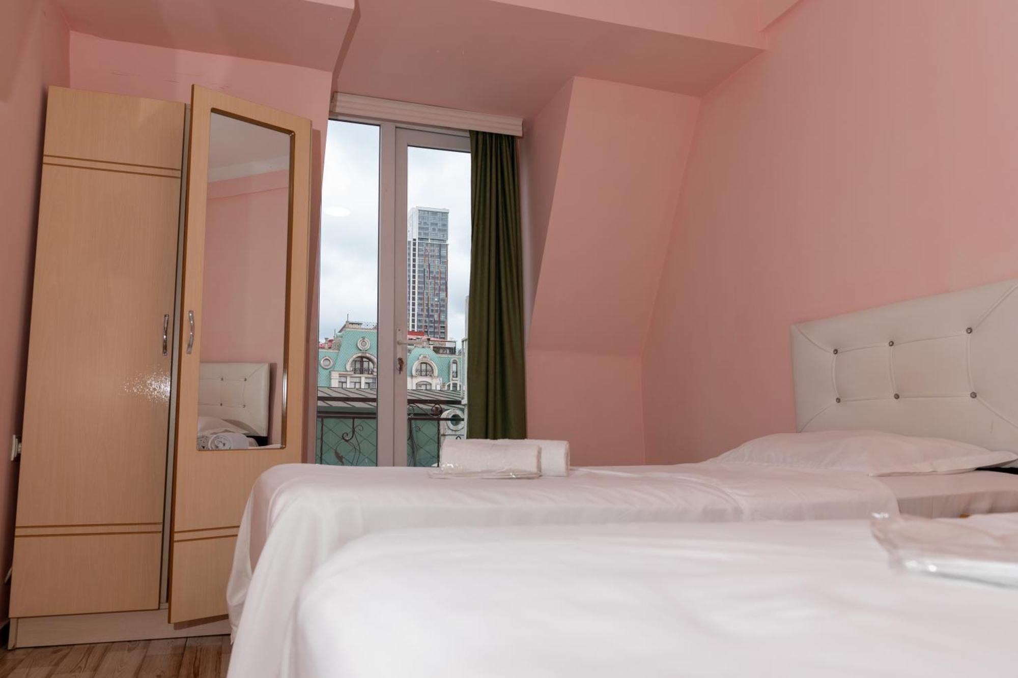 Hotel Ponto Vechio Batumi Eksteriør bilde