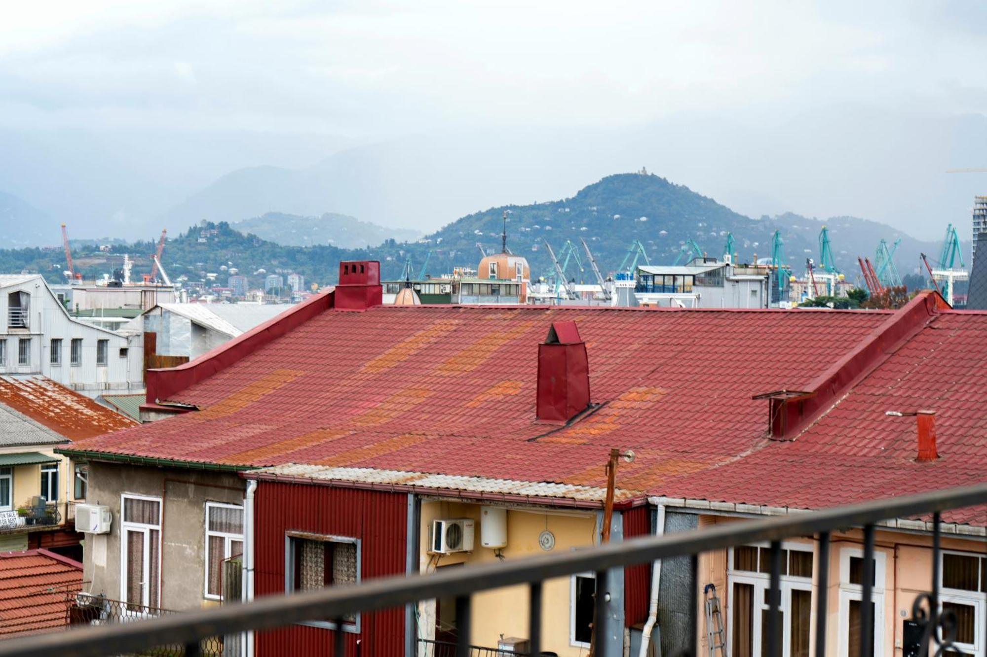 Hotel Ponto Vechio Batumi Eksteriør bilde